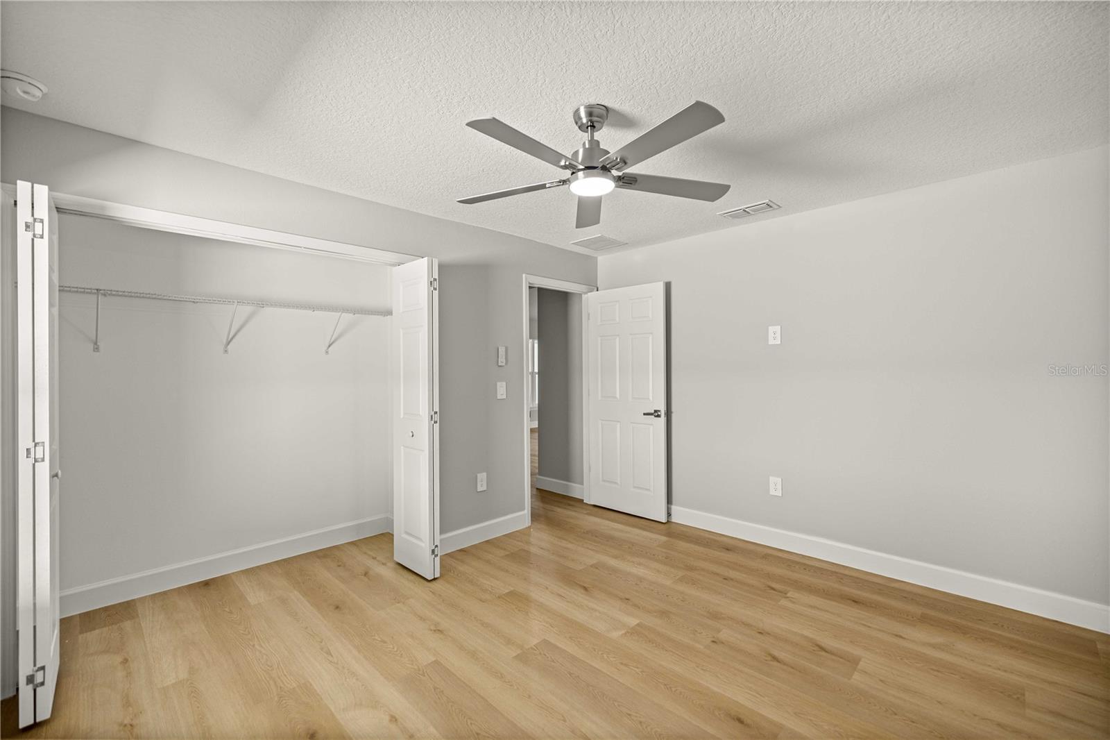 Image 17 of 30 For 3853 139th Lane