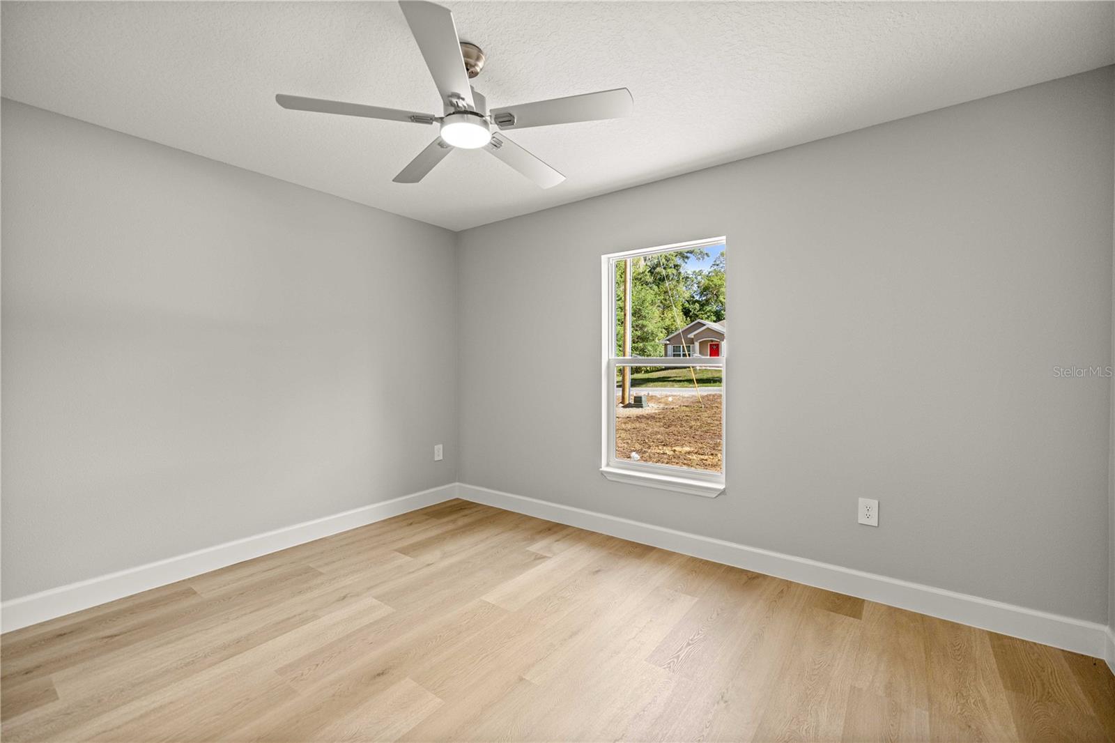 Image 19 of 30 For 3853 139th Lane