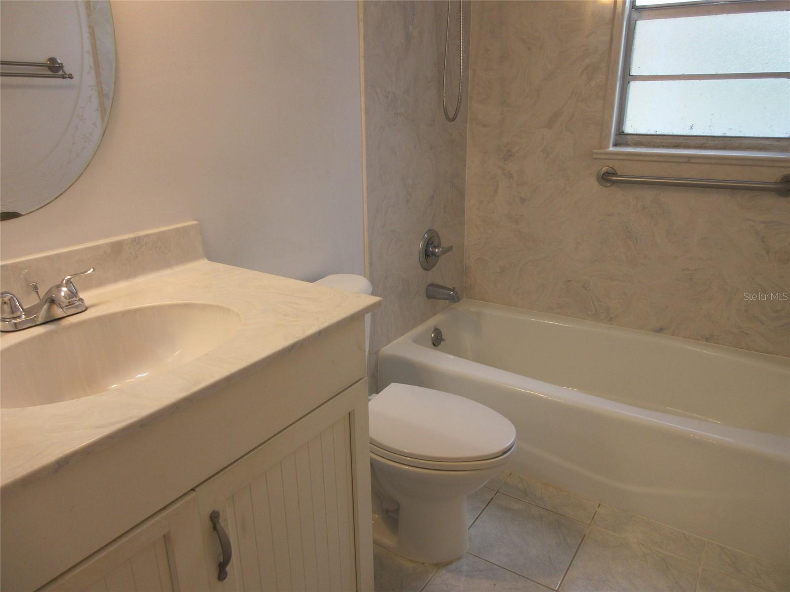 Image 6 of 8 For 2410 16th Avenue H