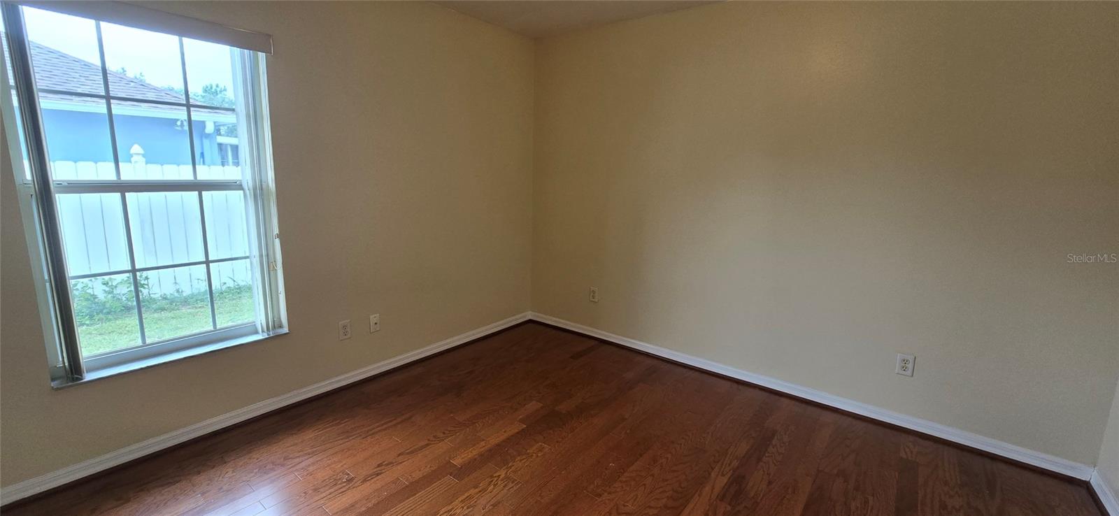 Image 8 of 15 For 15209 46 Circle