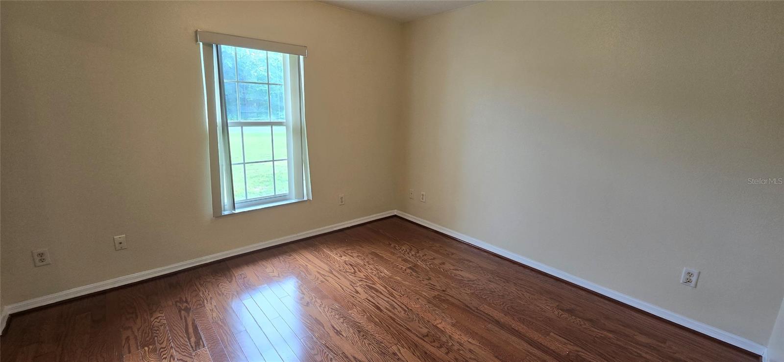 Image 9 of 15 For 15209 46 Circle
