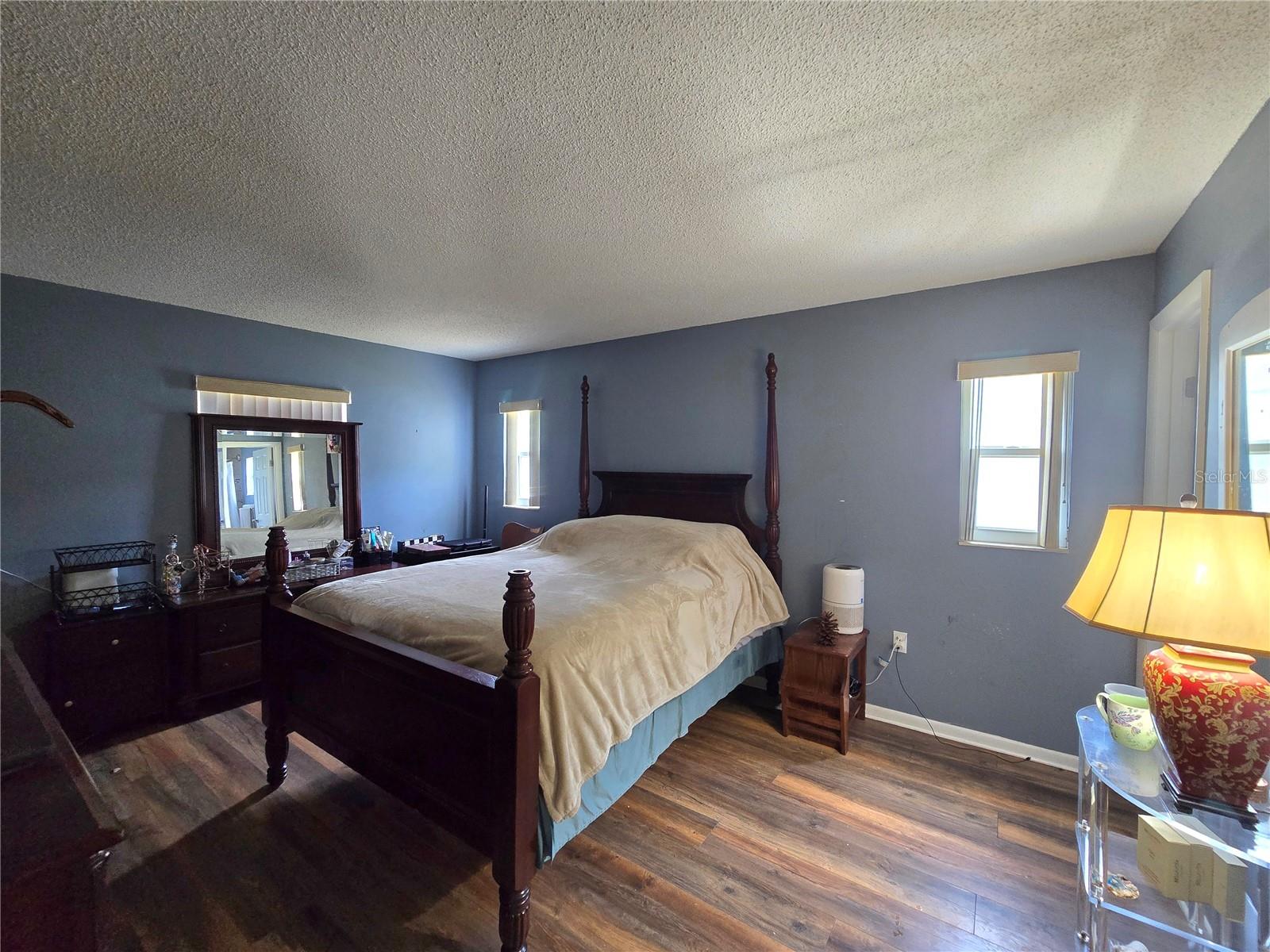 Image 21 of 31 For 2154 Devon Drive