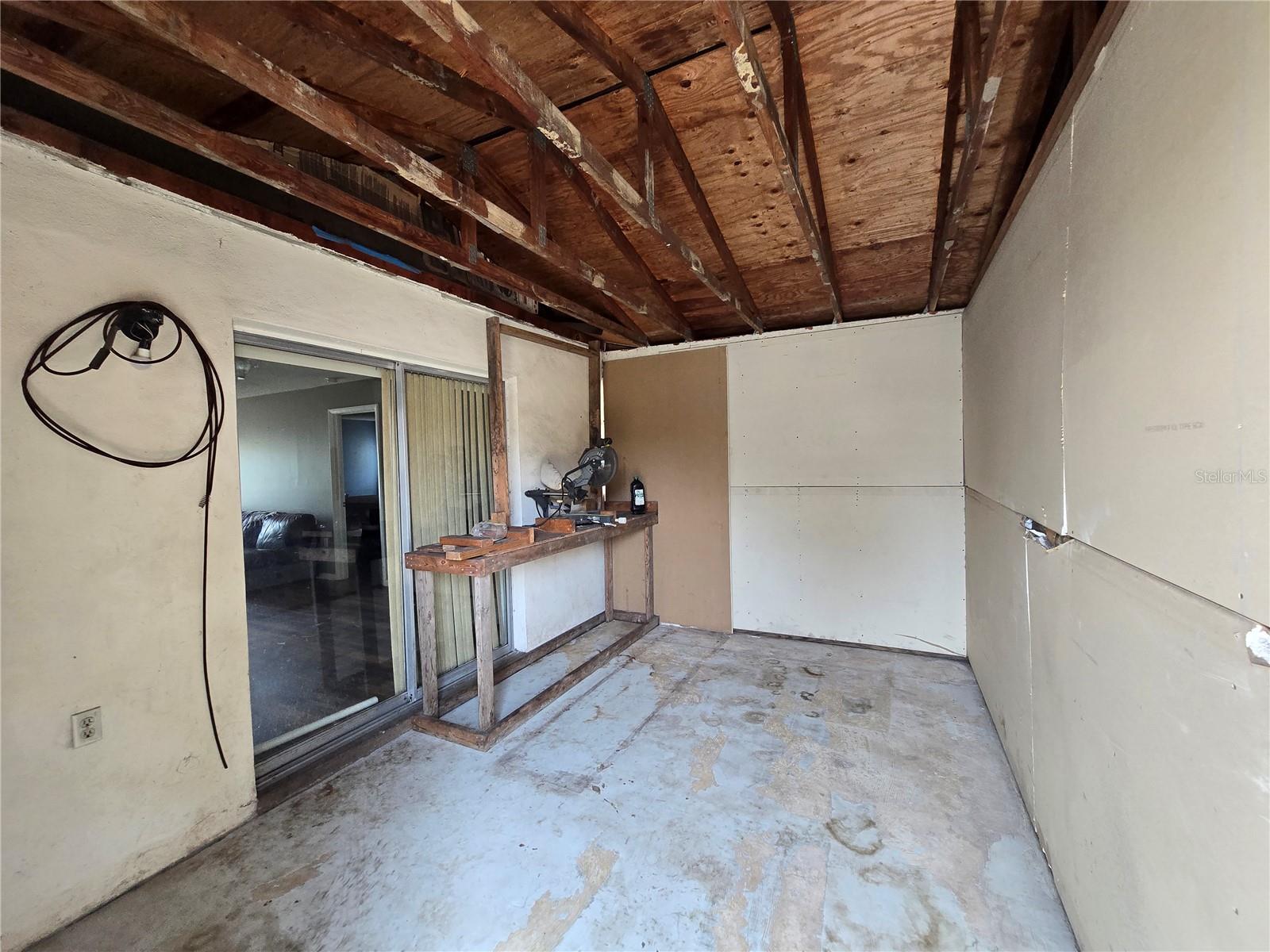 Image 29 of 31 For 2154 Devon Drive
