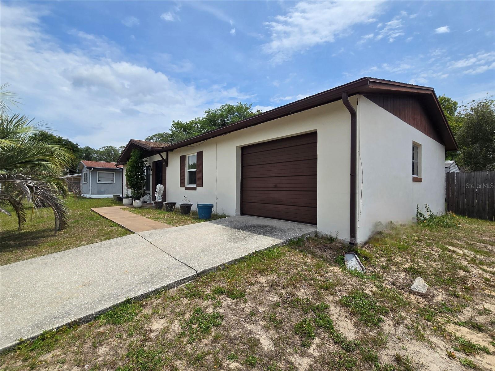 Image 3 of 31 For 2154 Devon Drive