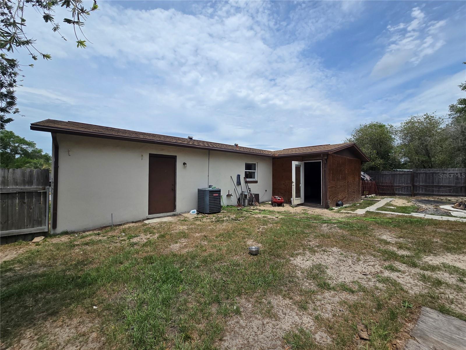 Image 5 of 31 For 2154 Devon Drive
