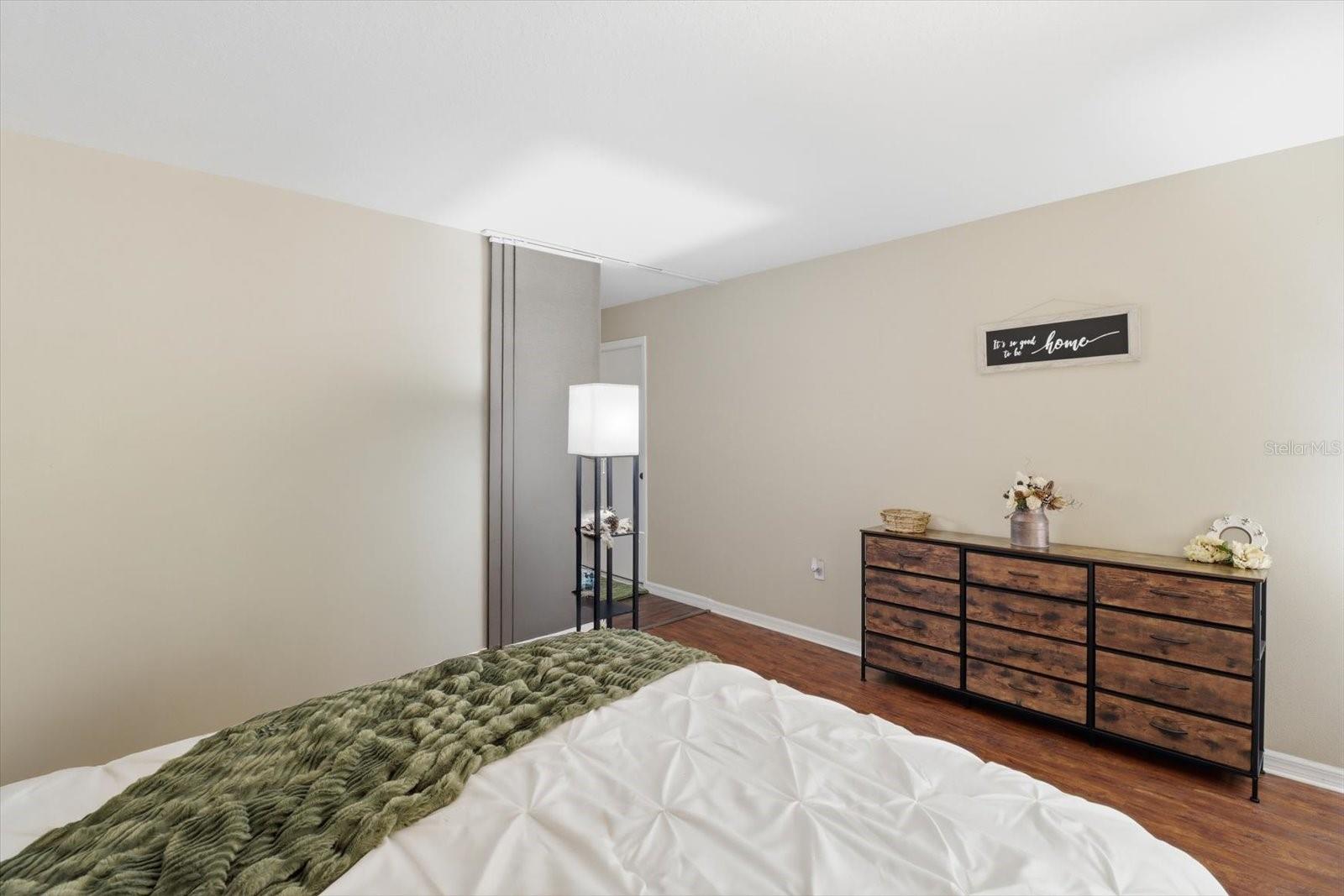 Image 21 of 50 For 9508 Dawnflower Avenue