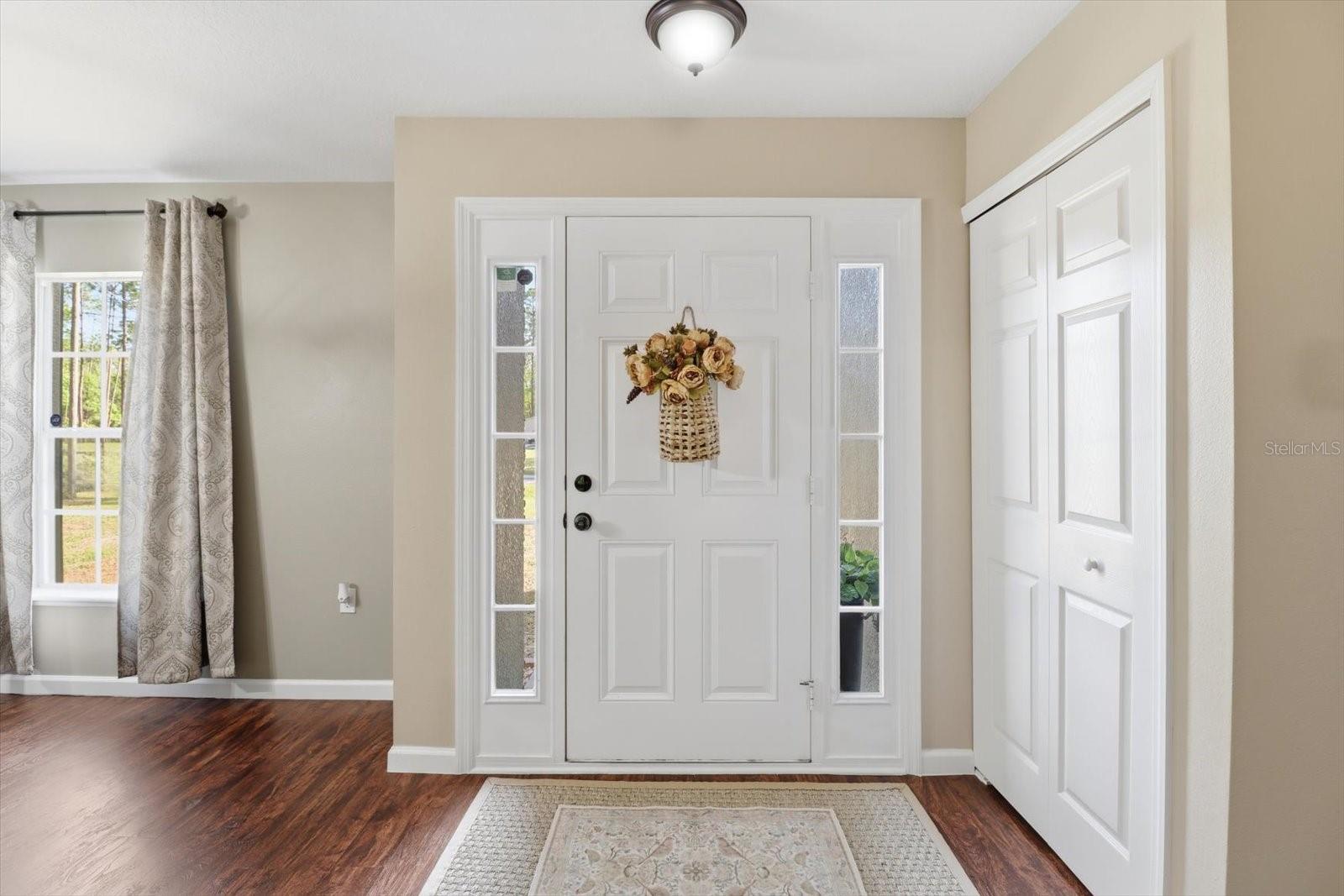 Image 7 of 50 For 9508 Dawnflower Avenue