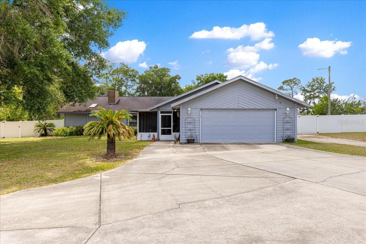 Image 3 of 53 For 11470 73rd Court