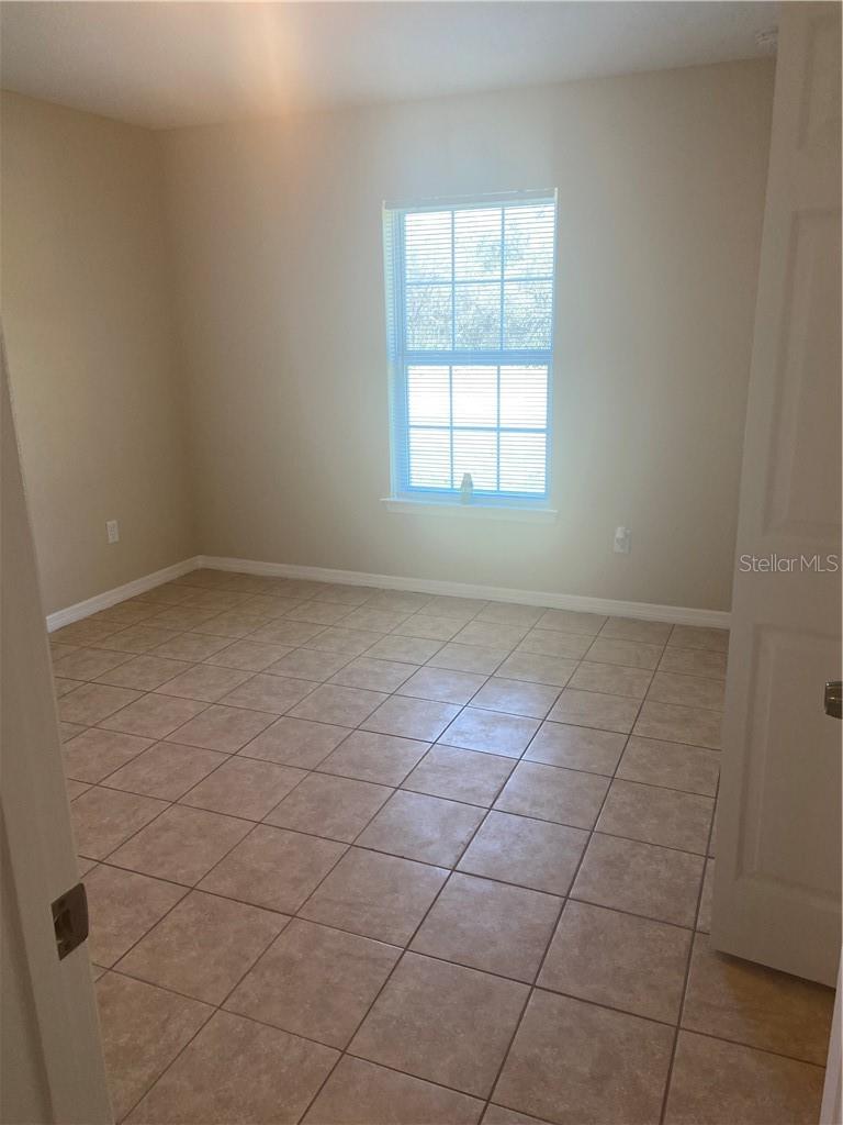 Image 13 of 16 For 15760 19th Avenue Road