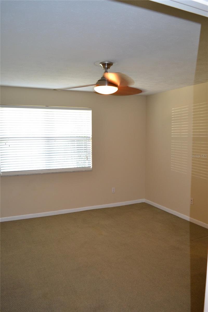 Image 32 of 47 For 26 Ocale Way