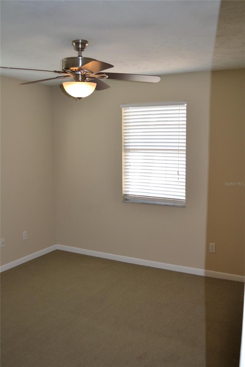 Image 36 of 47 For 26 Ocale Way