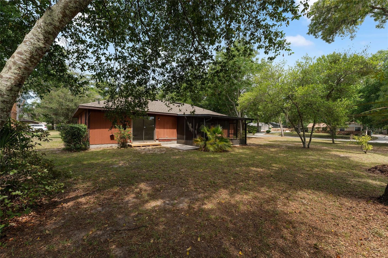 Image 10 of 48 For 1309 43rd Terrace