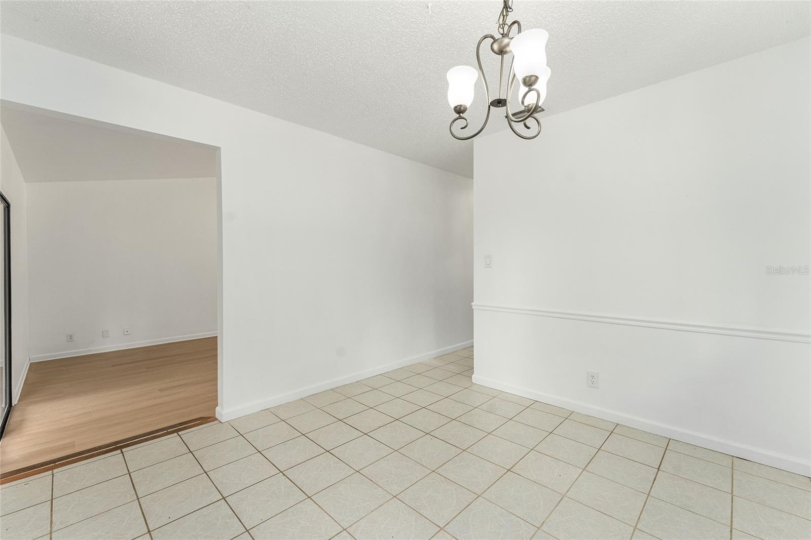 Image 21 of 48 For 1309 43rd Terrace