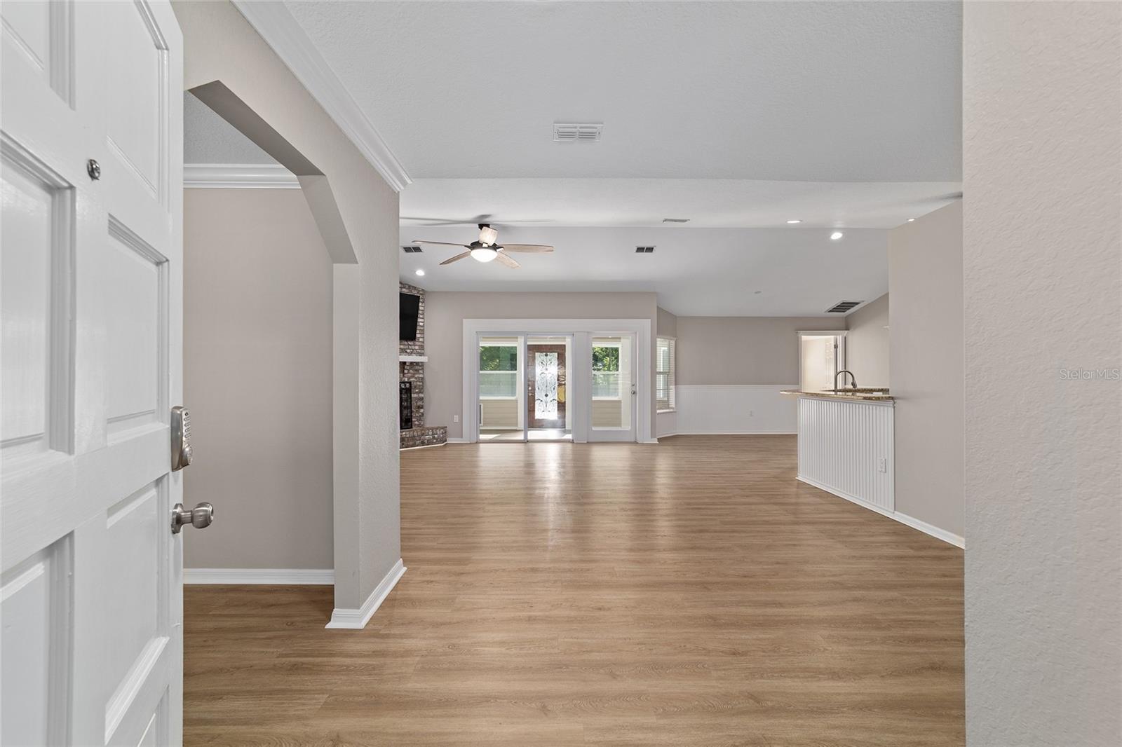 Image 11 of 82 For 8526 12th Court