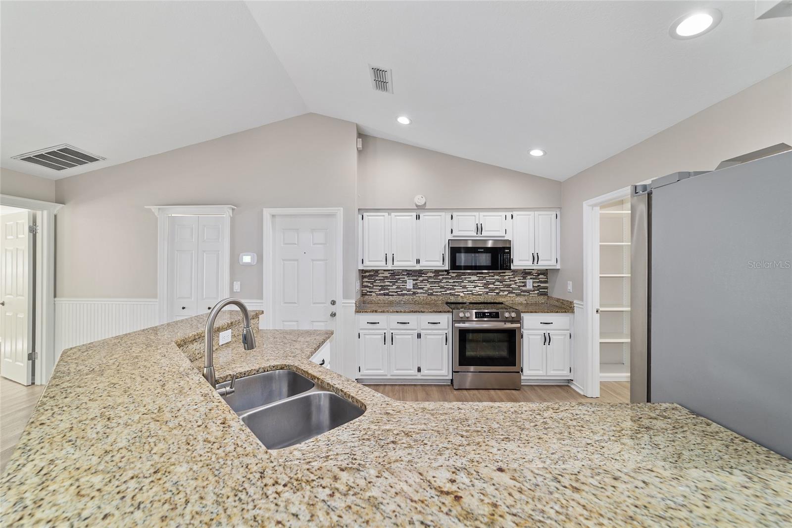 Image 33 of 82 For 8526 12th Court