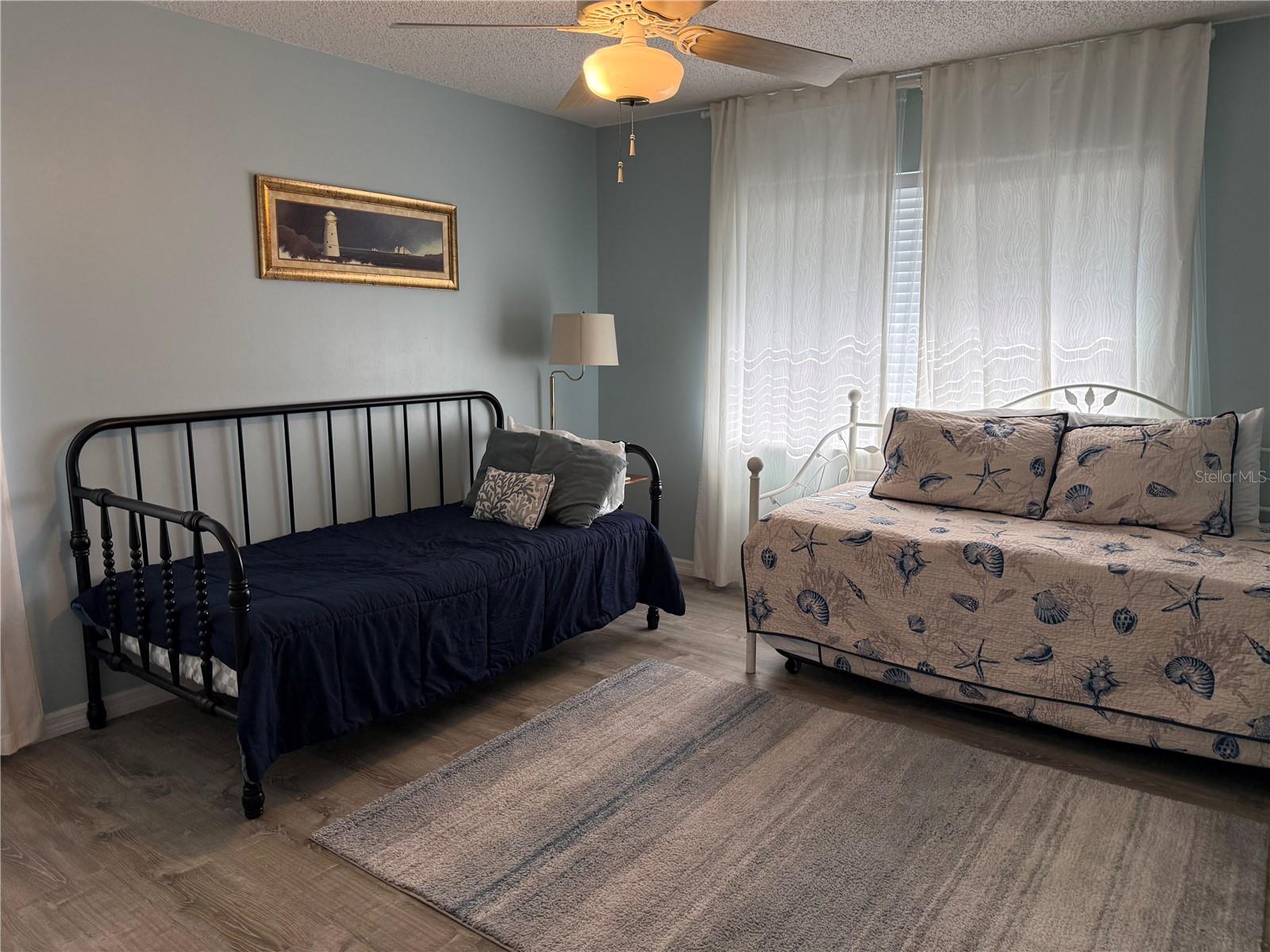 Image 14 of 19 For 2764 Regatta Point