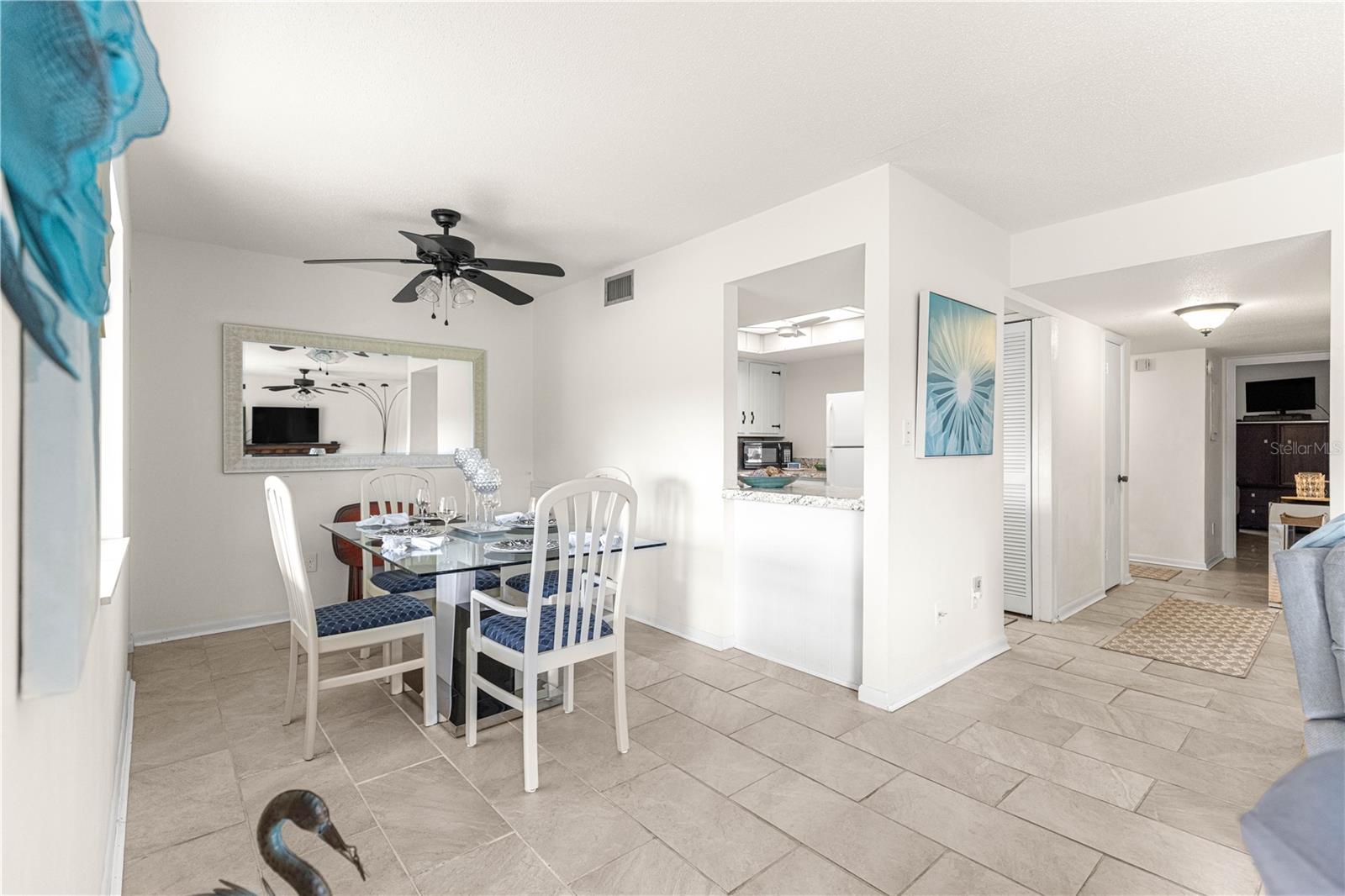 Image 11 of 24 For 628 Midway Drive B