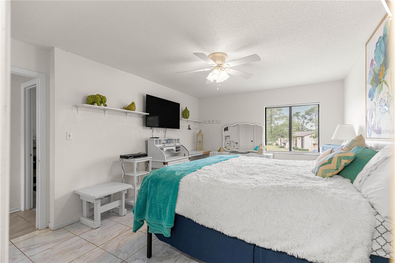Image 20 of 24 For 628 Midway Drive B