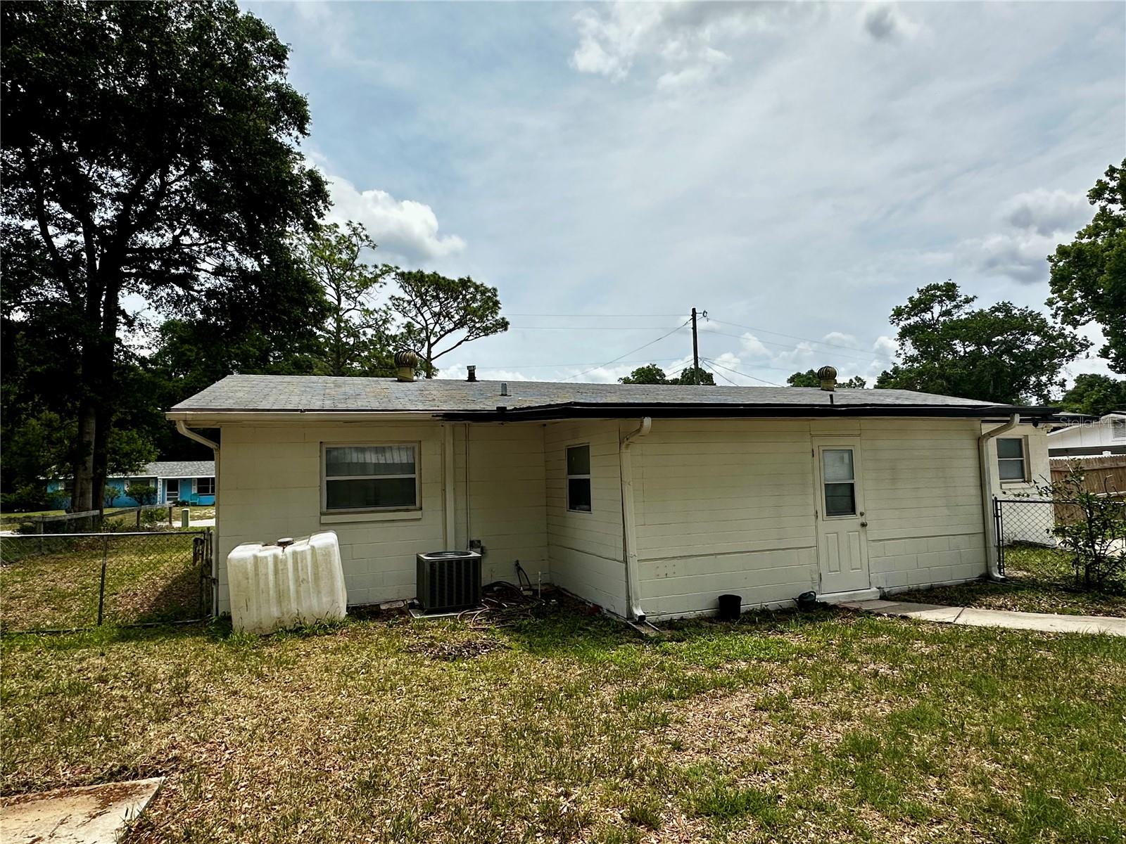 Image 2 of 4 For 3412 22nd Court