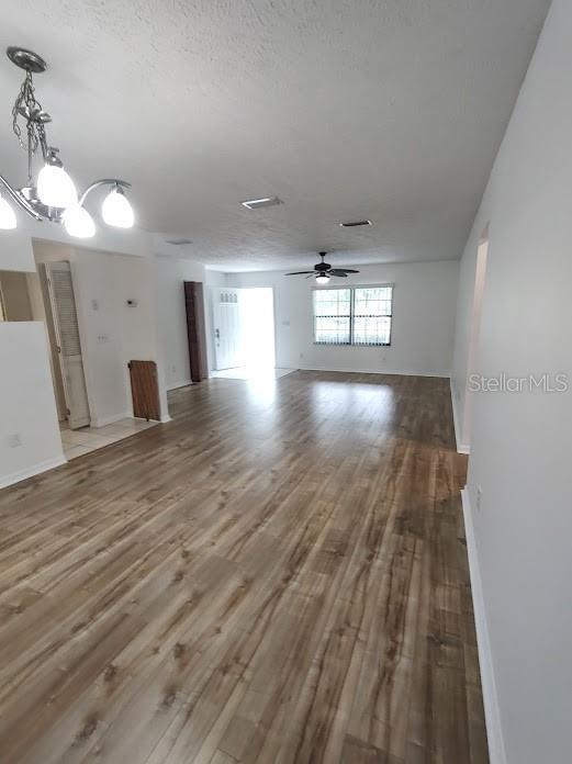 Image 15 of 42 For 10571 74th Terrace