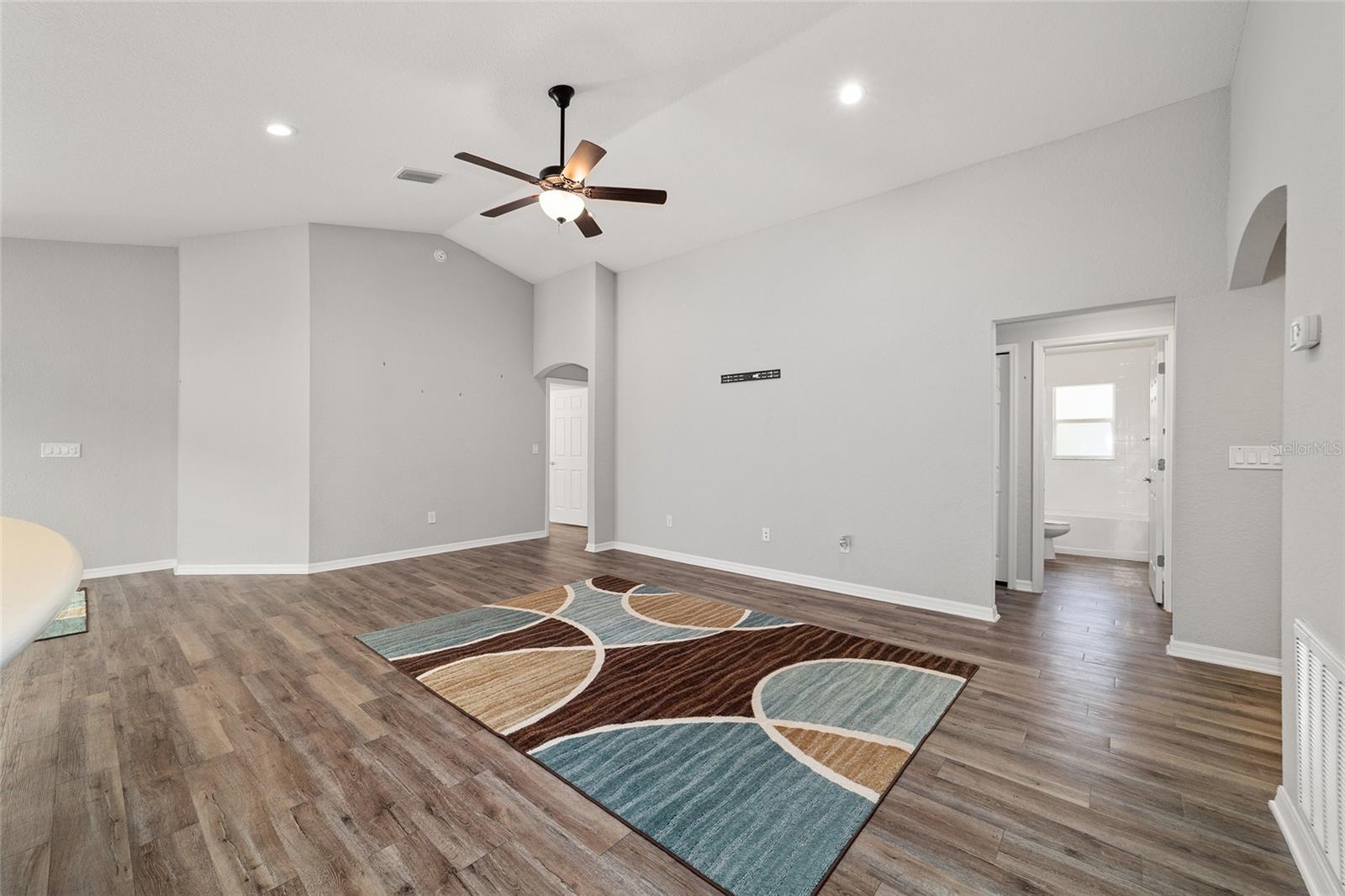 Image 14 of 47 For 8941 51st  