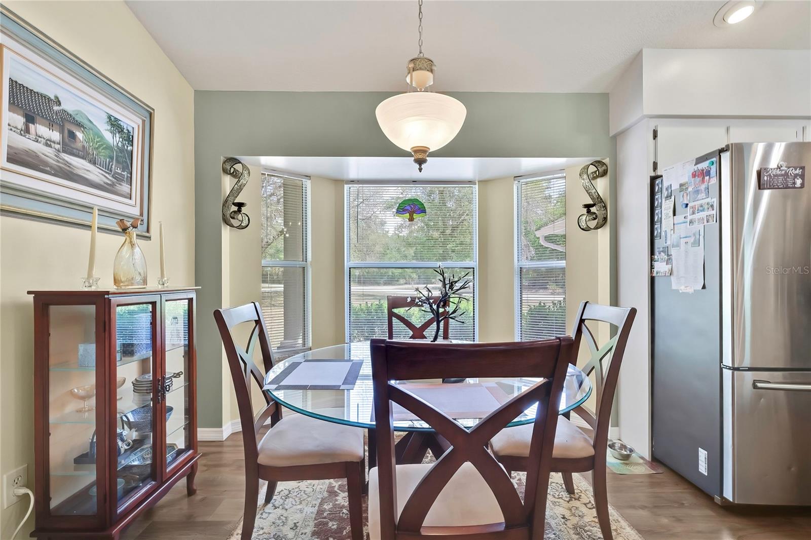 Image 16 of 56 For 9690 Alder Avenue