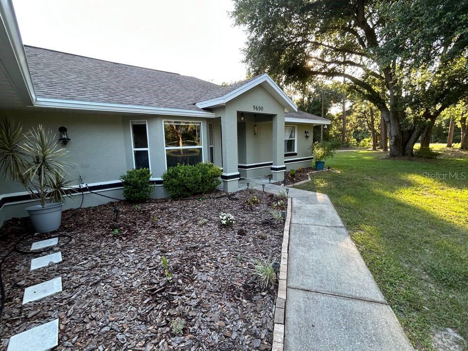 Image 7 of 56 For 9690 Alder Avenue