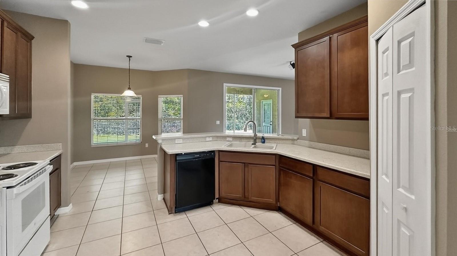 Image 9 of 30 For 3033 27th Street