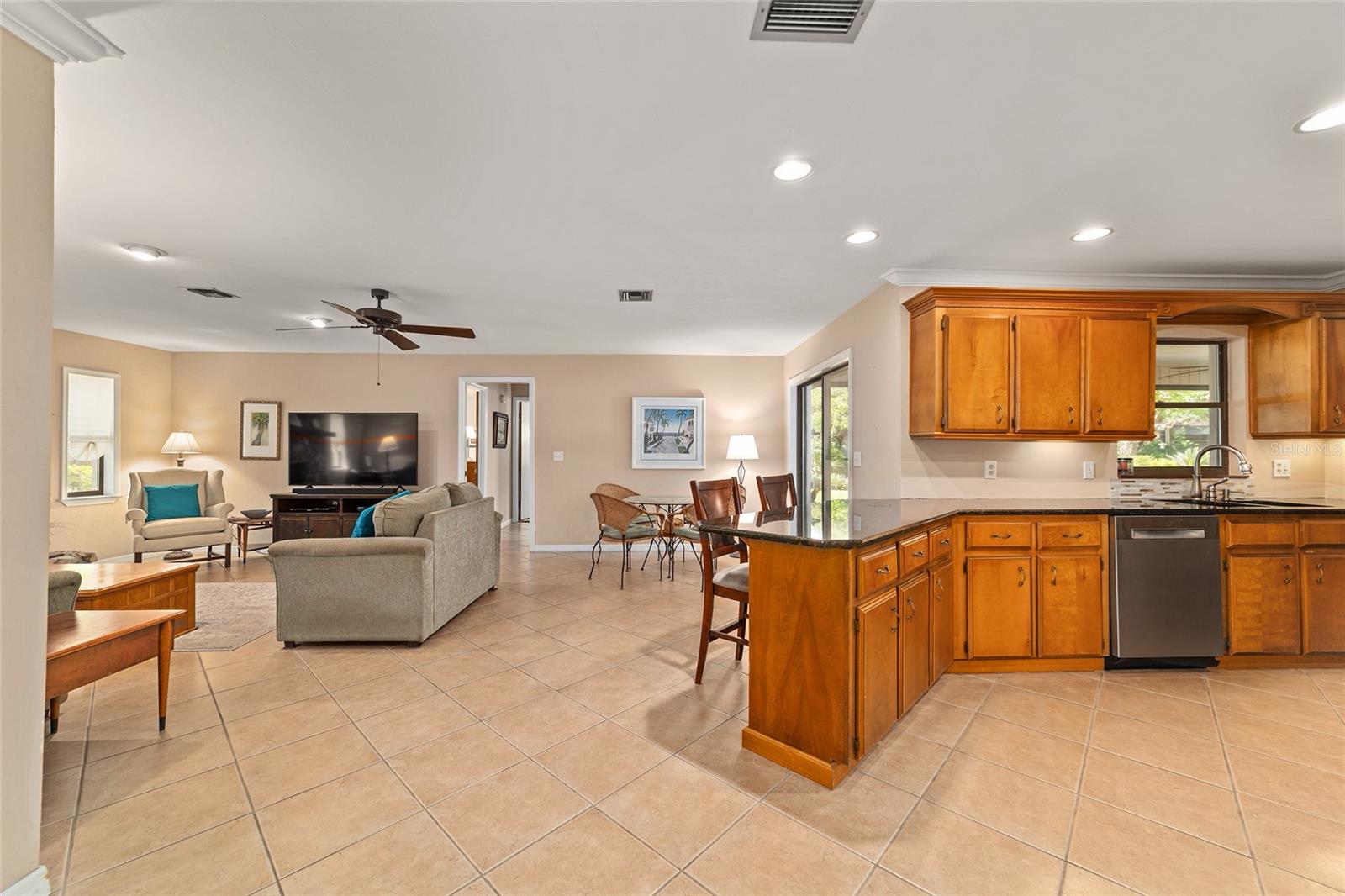 Image 8 of 33 For 4528 4th Place