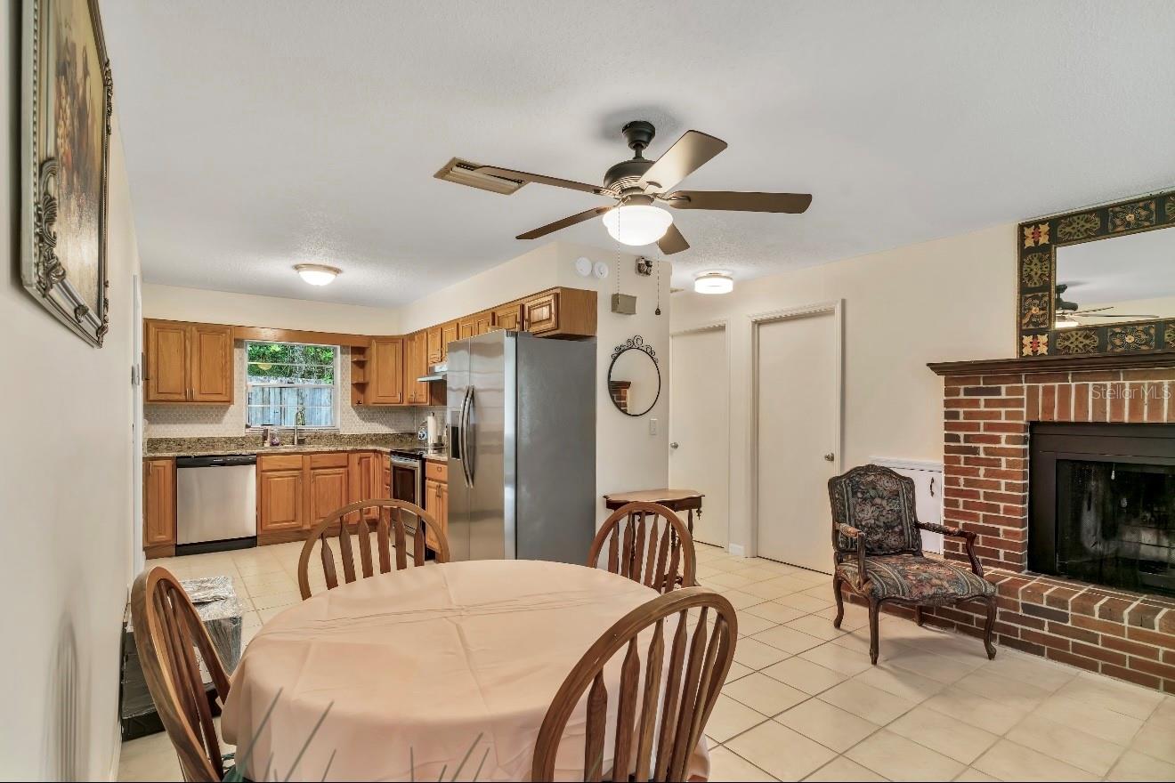 Image 6 of 27 For 1709 28th Place