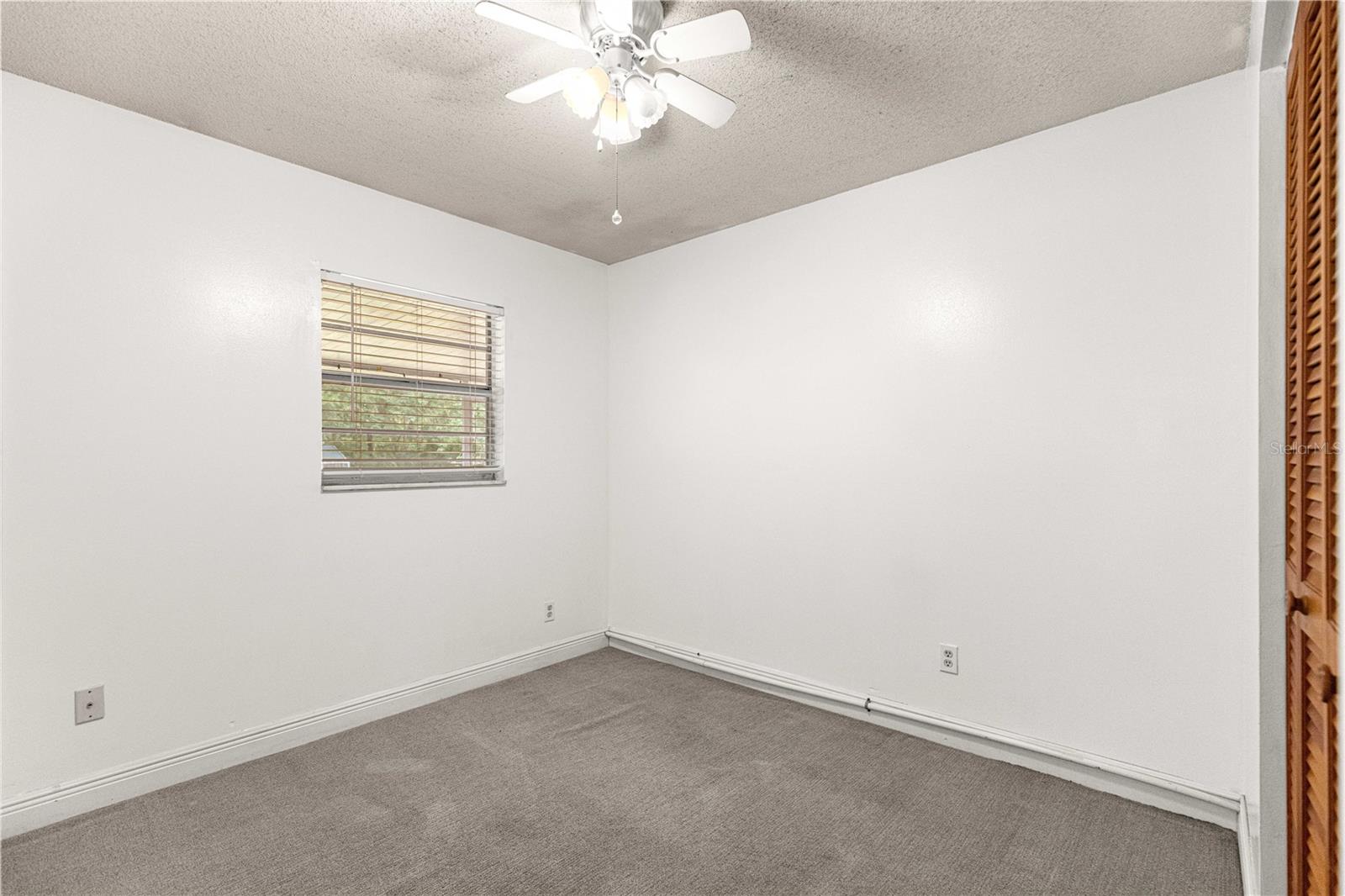 Image 23 of 39 For 1421 23rd Street