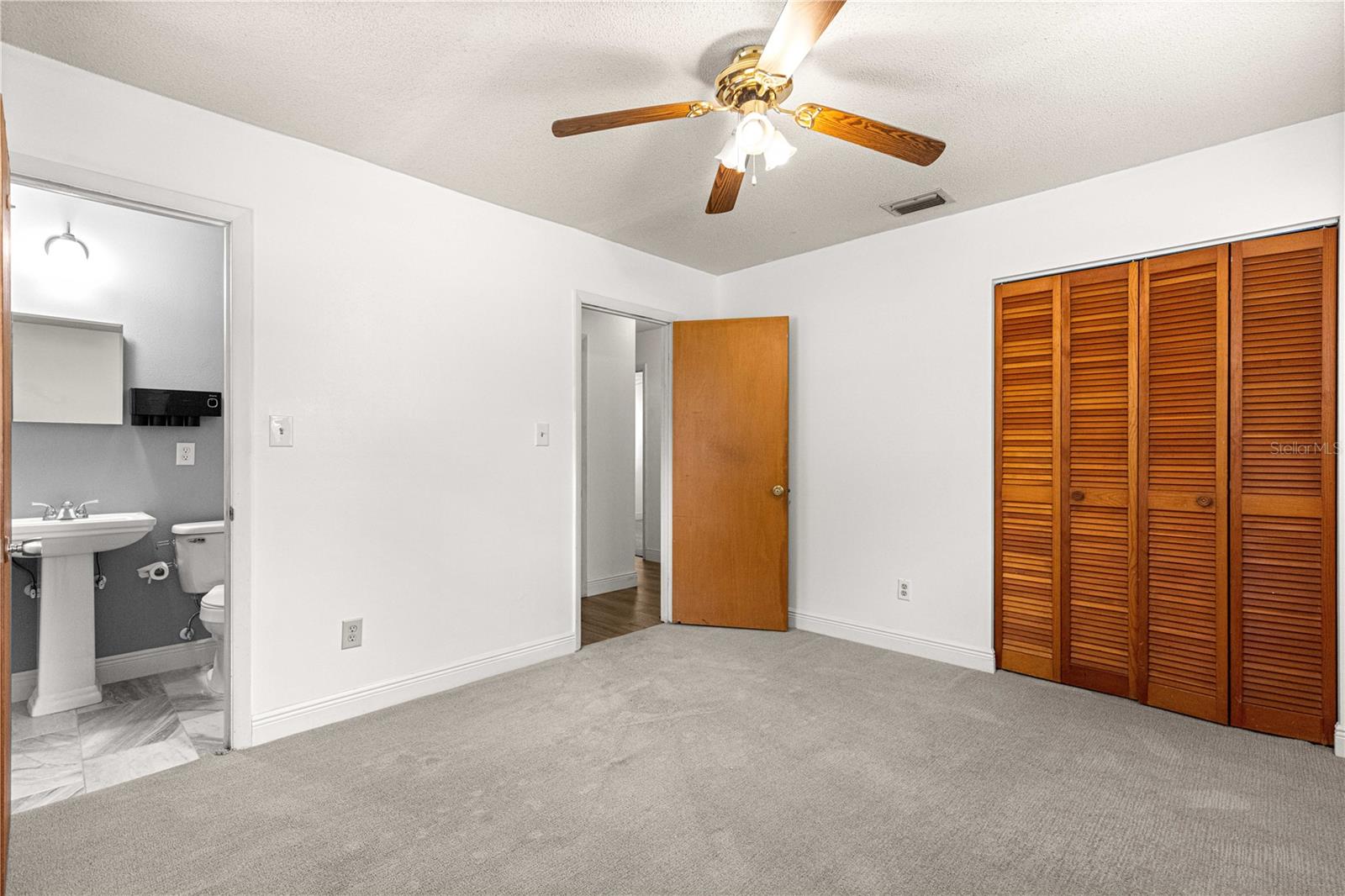 Image 26 of 39 For 1421 23rd Street