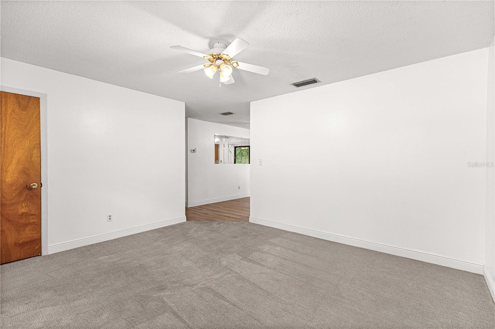 Image 4 of 39 For 1421 23rd Street