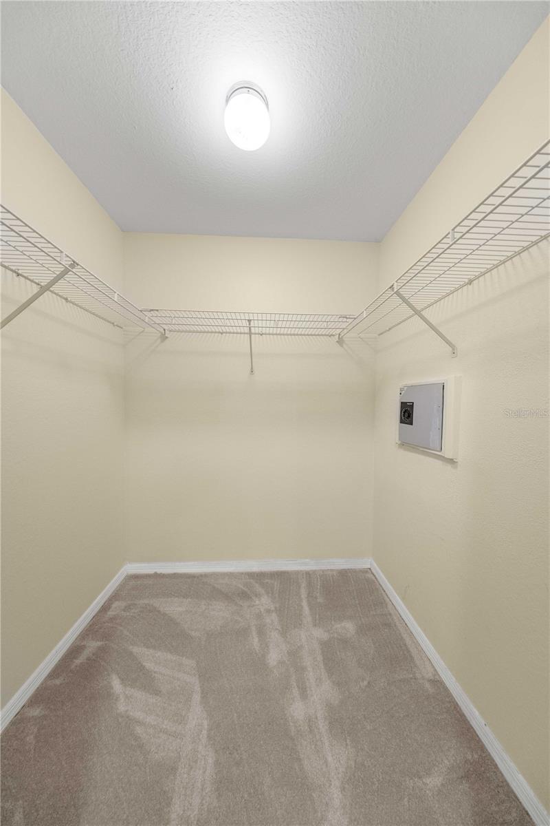 Image 16 of 39 For 20349 59th Lane