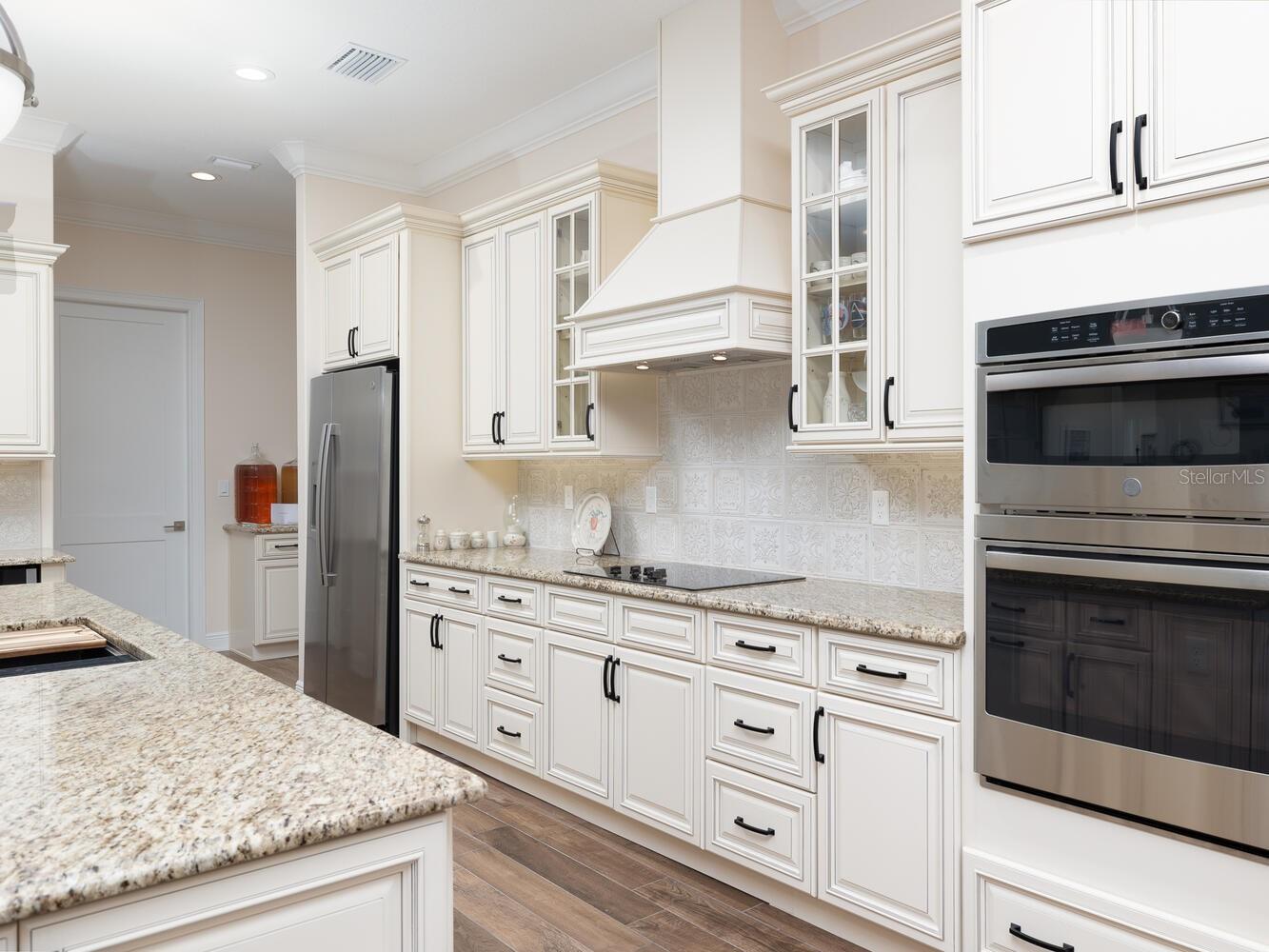 Image 10 of 53 For 7695 188th Avenue