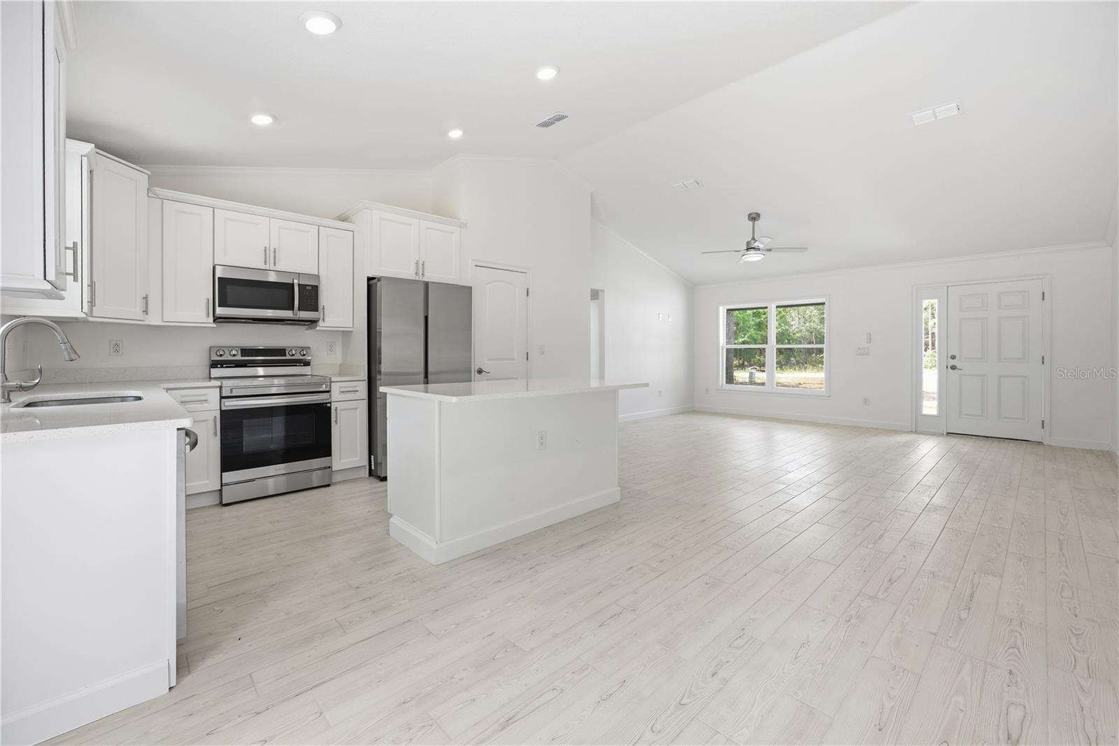 Image 10 of 38 For 15649 40th Street
