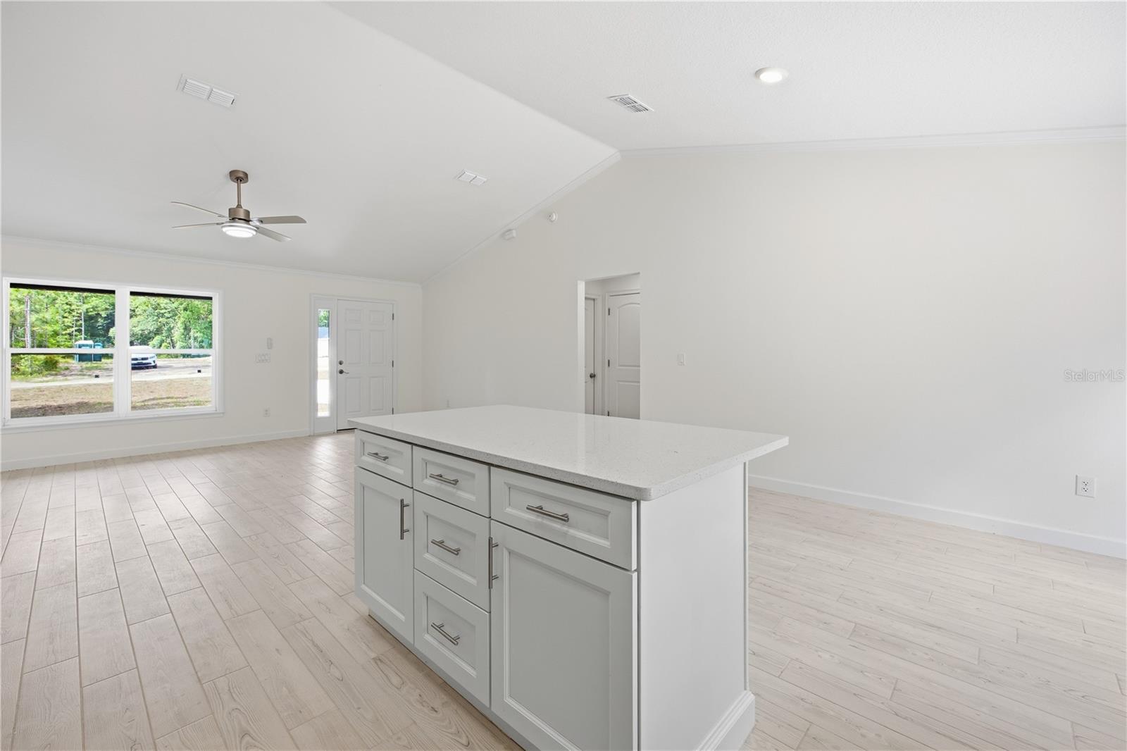 Image 15 of 38 For 15649 40th Street
