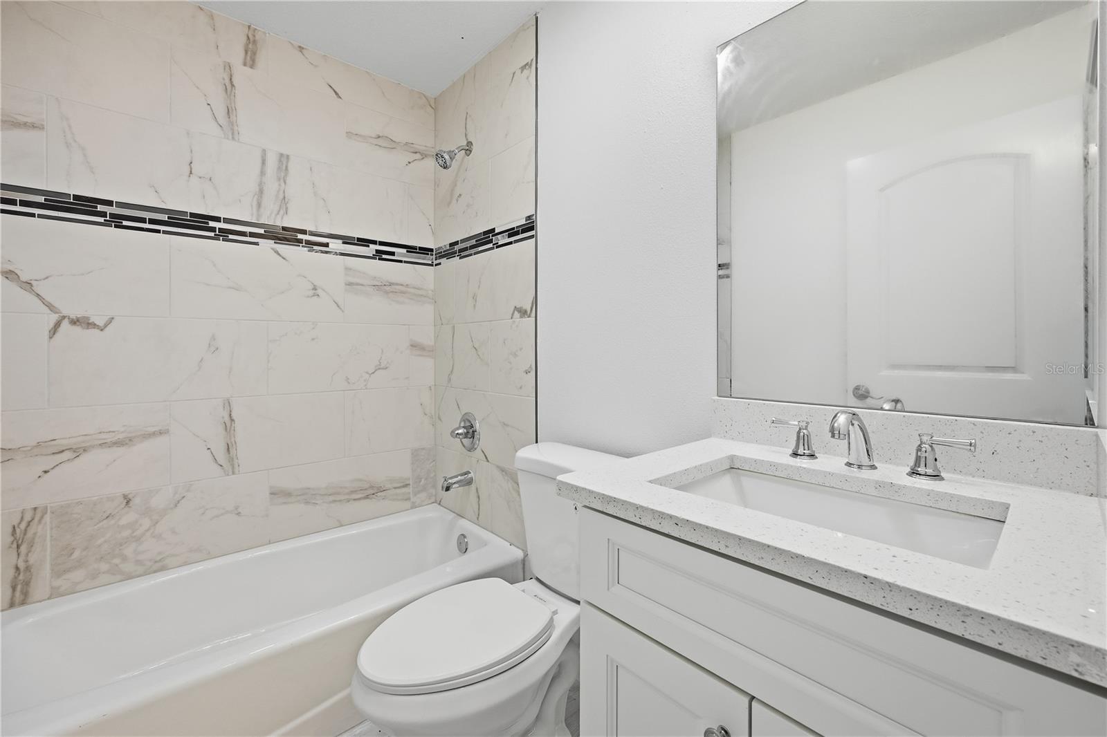 Image 18 of 38 For 15649 40th Street