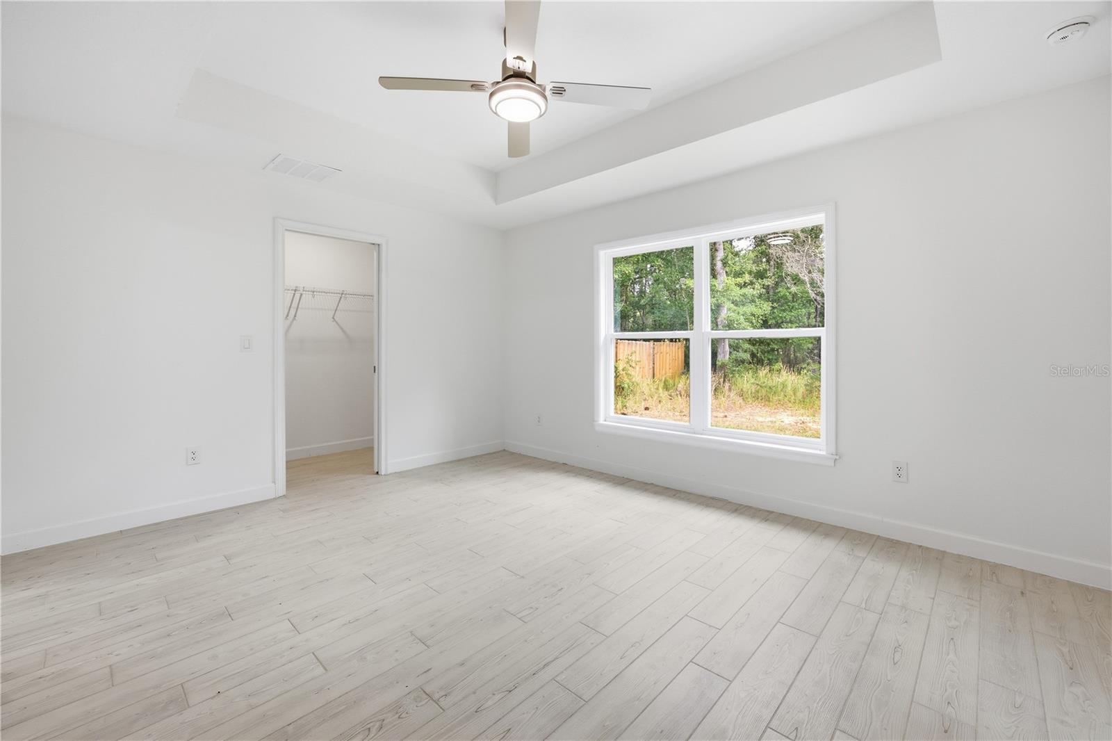 Image 21 of 38 For 15649 40th Street