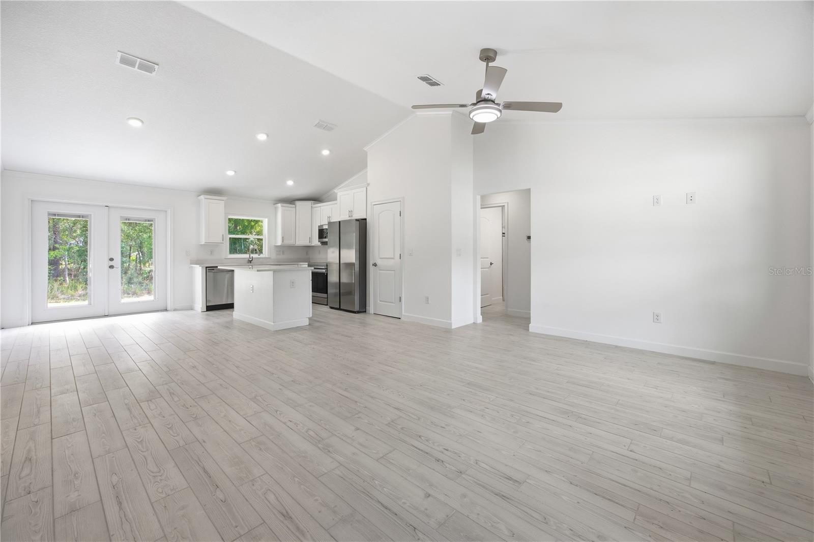 Image 3 of 38 For 15649 40th Street