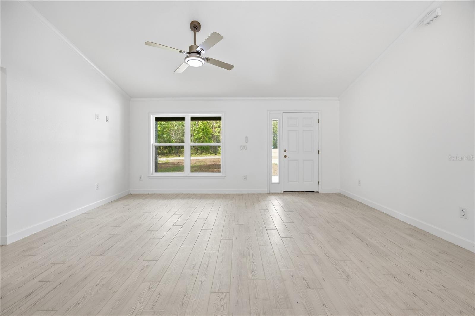 Image 6 of 38 For 15649 40th Street