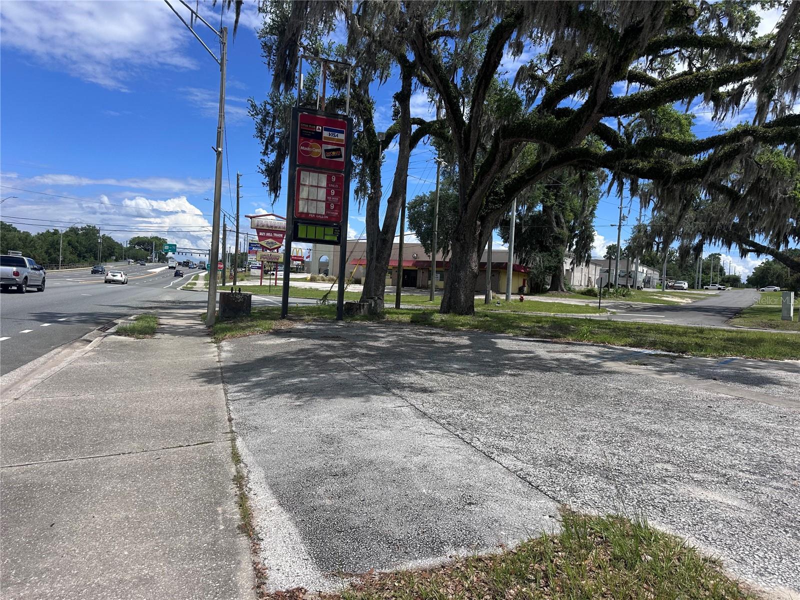 Image 4 of 6 For Us Hwy 41 E Grace Street Street