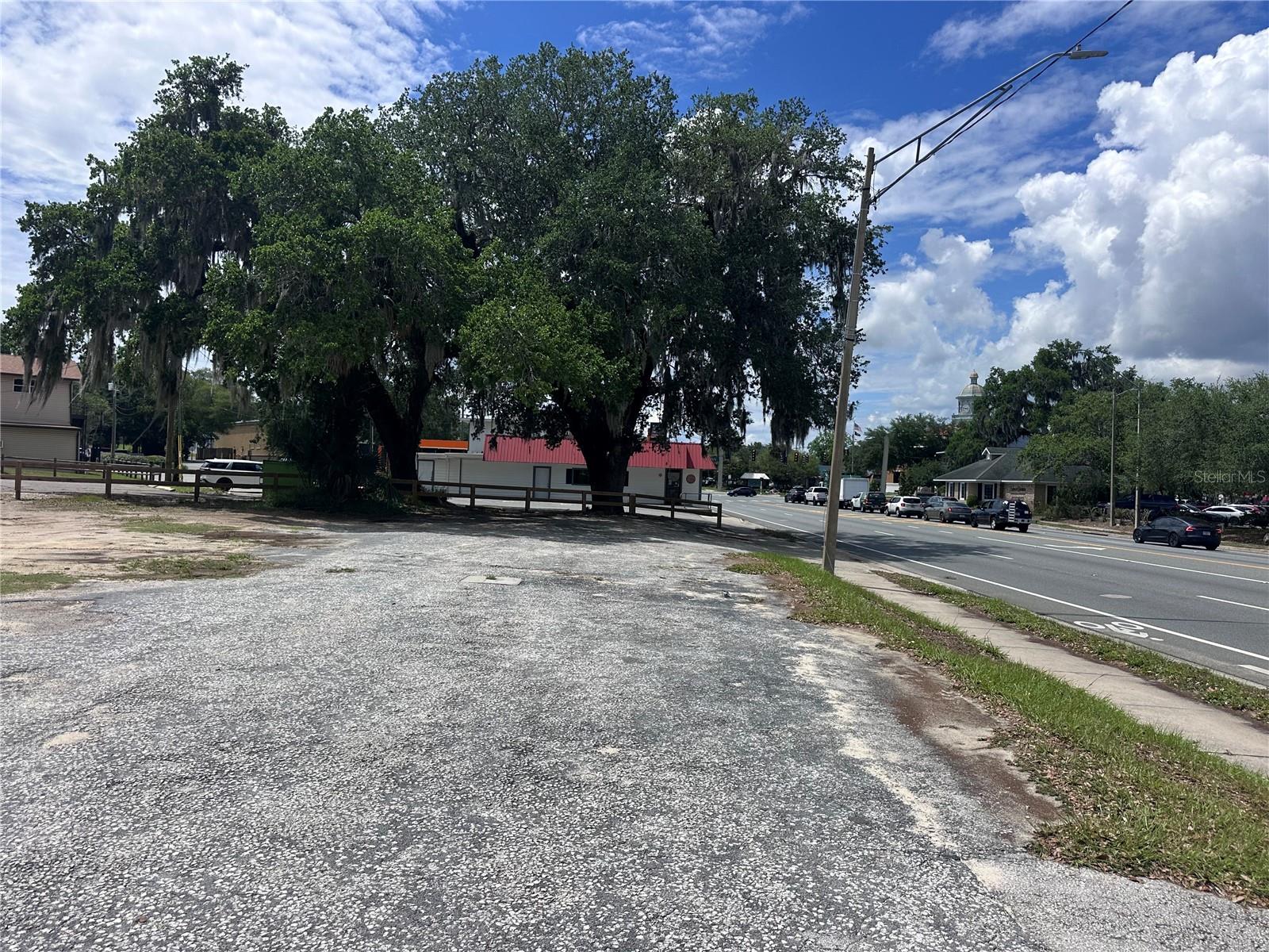 Image 5 of 6 For Us Hwy 41 E Grace Street Street