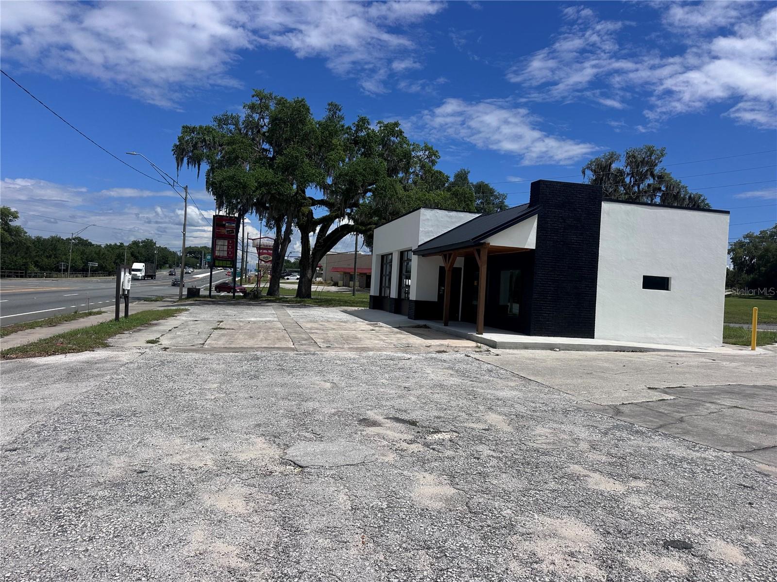 Image 6 of 6 For Us Hwy 41 E Grace Street Street
