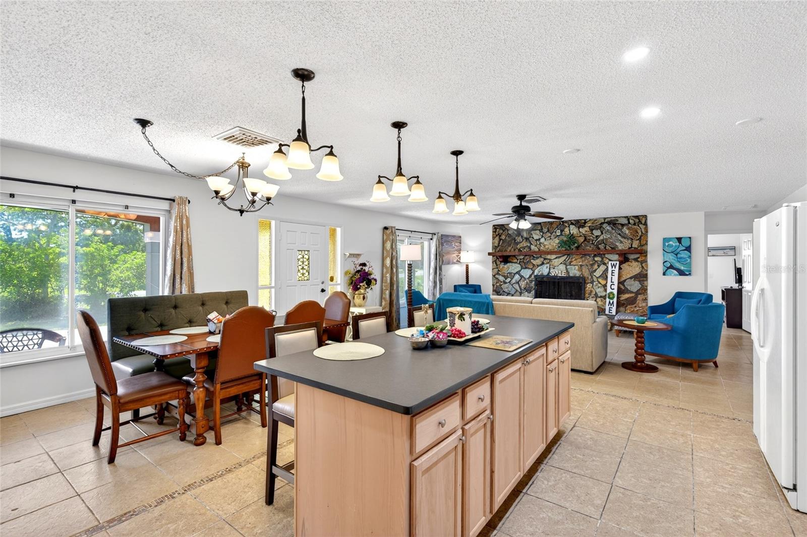 Image 13 of 40 For 16206 Sea Pines Drive