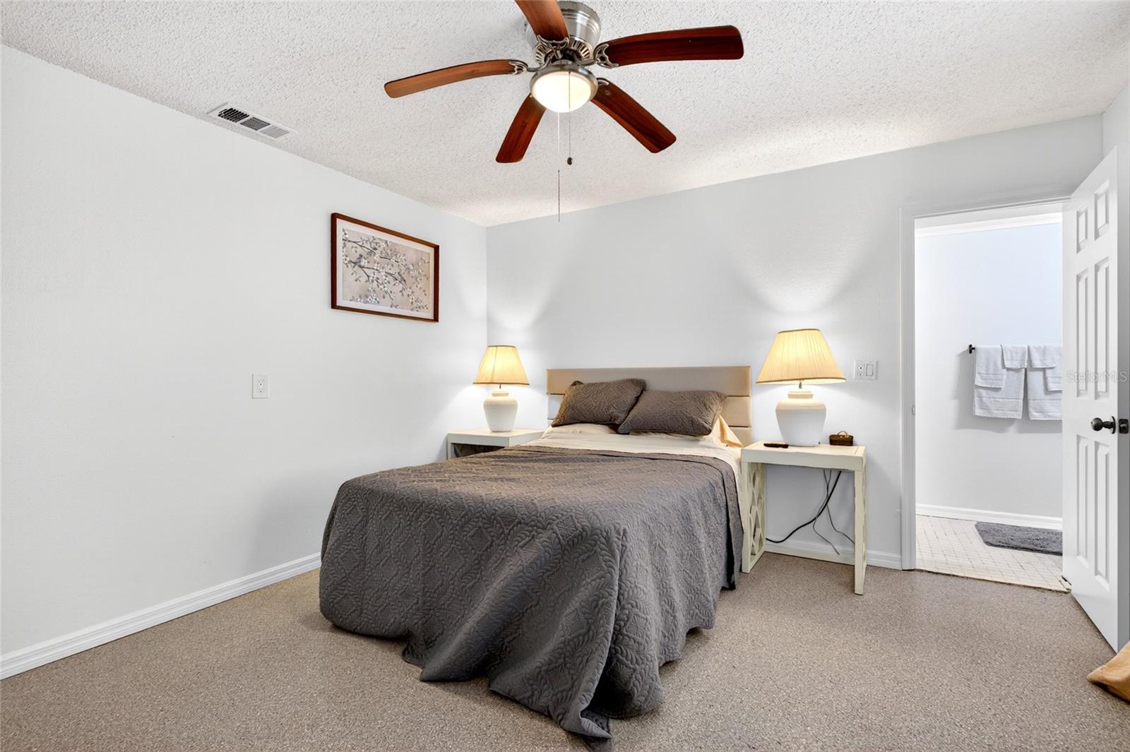 Image 33 of 40 For 16206 Sea Pines Drive