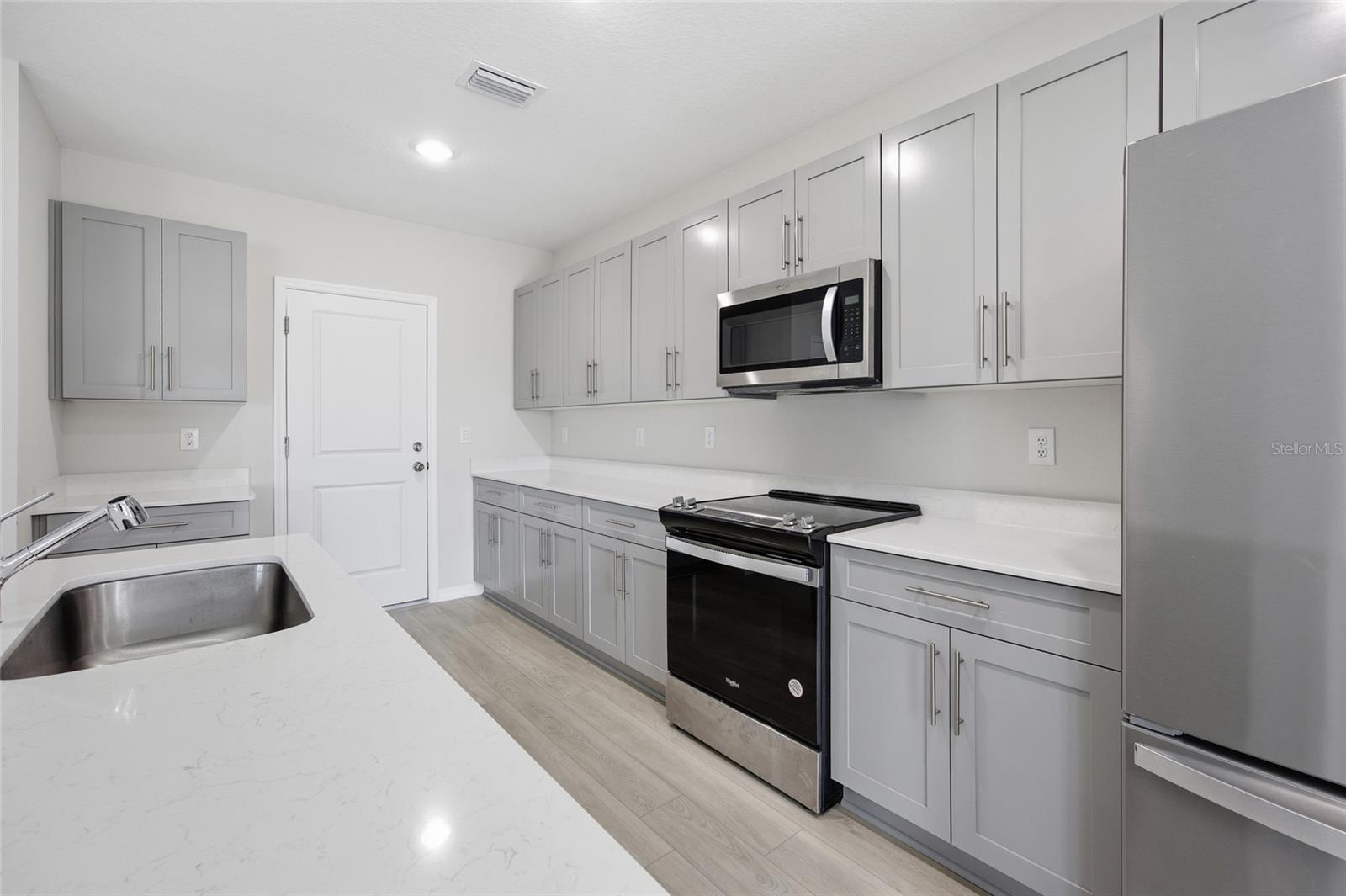 Image 21 of 69 For 37114 Sagemoor Drive