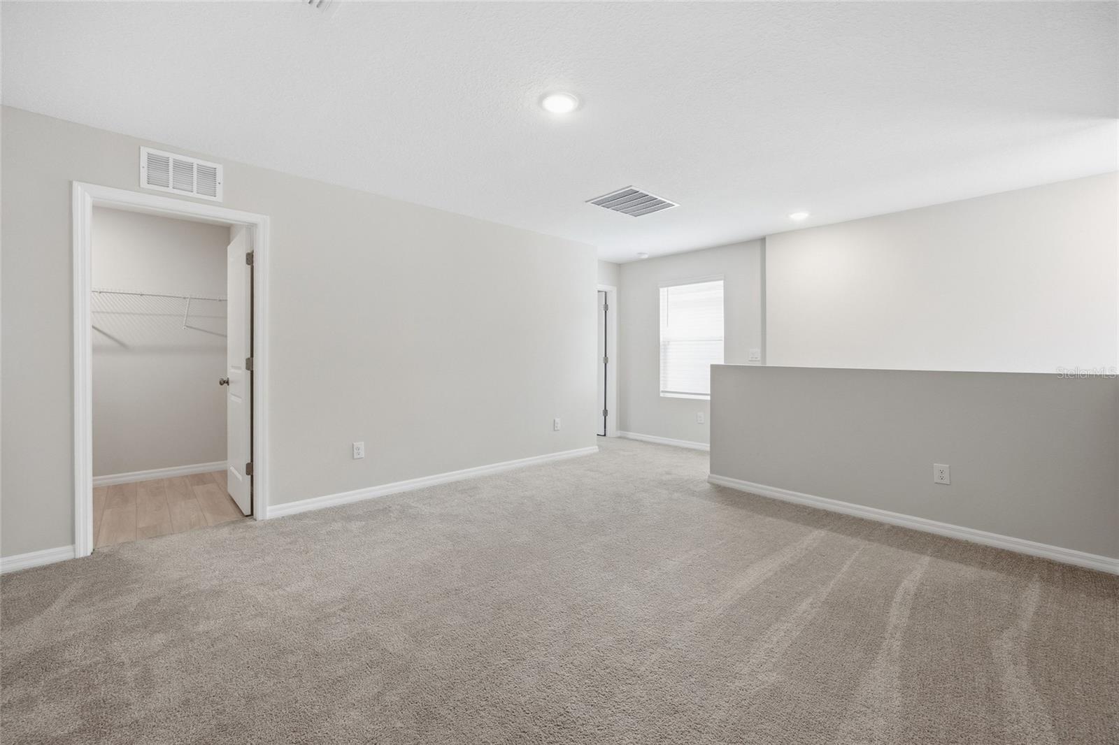 Image 28 of 69 For 37114 Sagemoor Drive