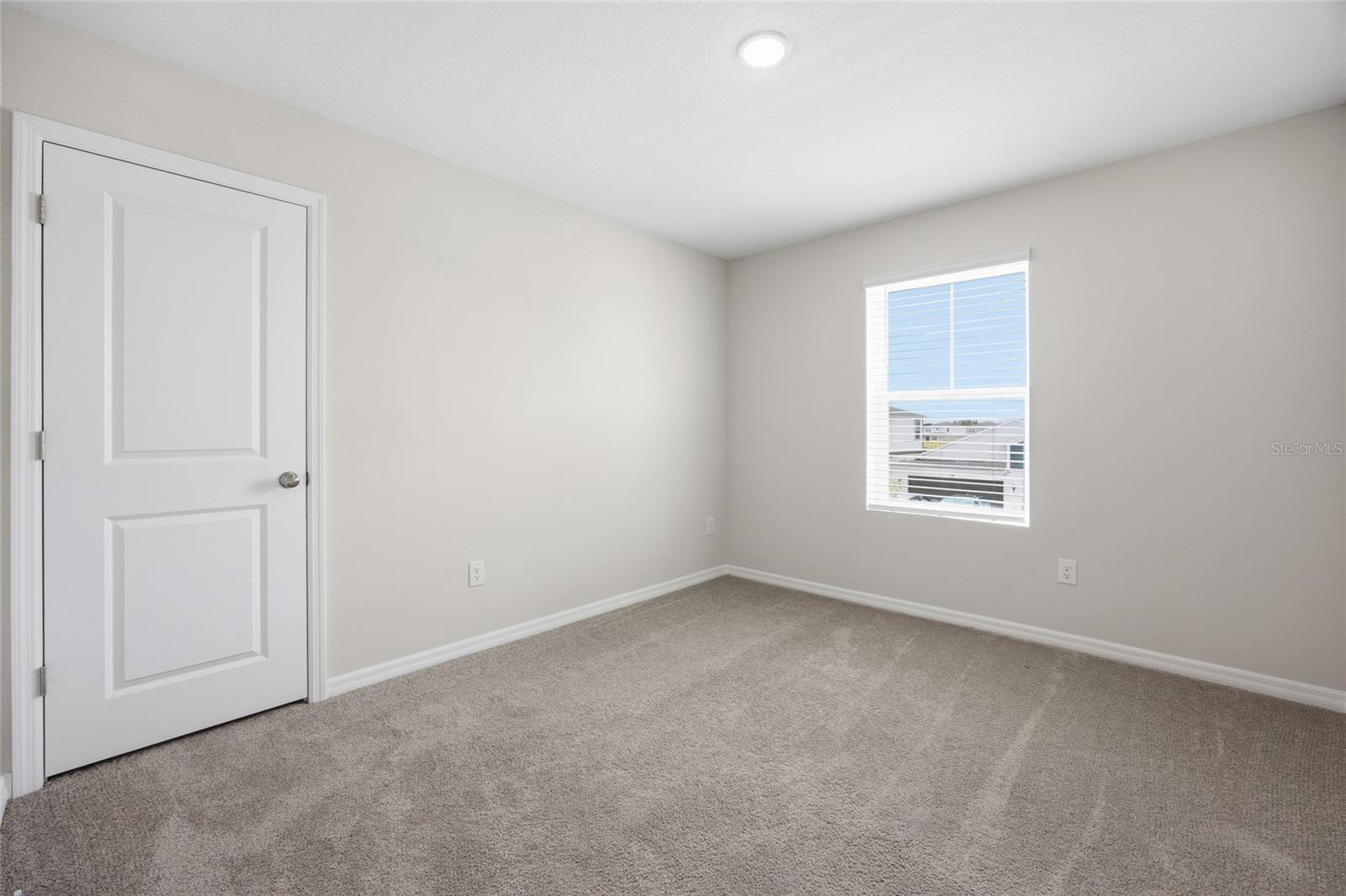 Image 36 of 69 For 37114 Sagemoor Drive
