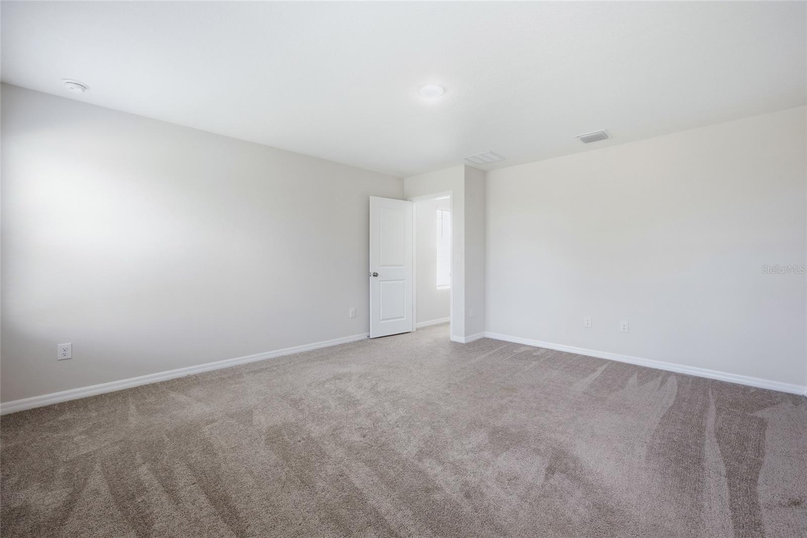 Image 41 of 69 For 37114 Sagemoor Drive